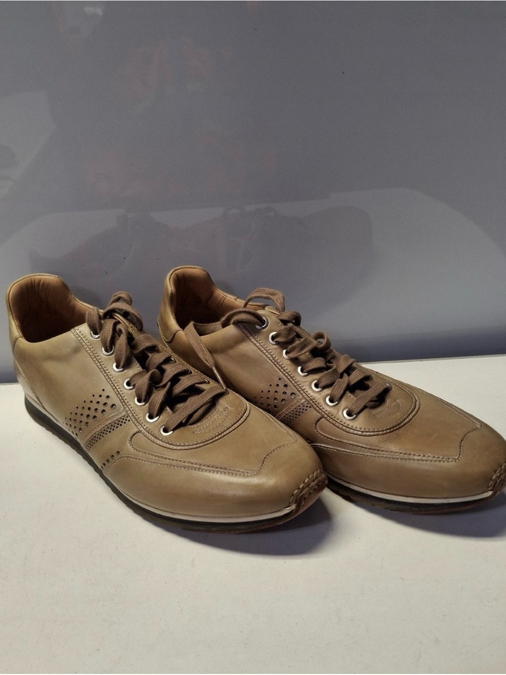 Magnanni Pueblo Sneakers 9 1/2